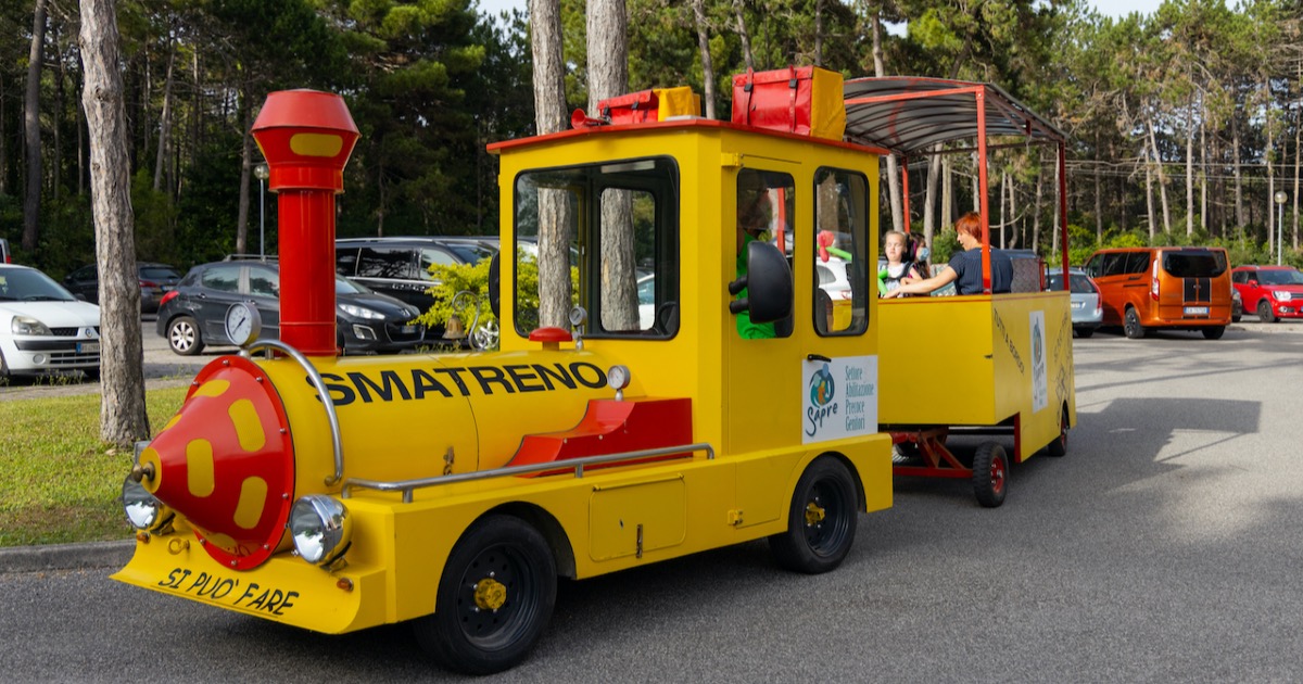 Jingle Squats Biomeccanica e solidarietà-Gabriele Trotta