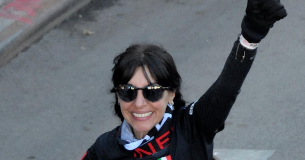 Un sorriso color fucsia di Cristina Barbonaglia Un sorriso color fucsia-Cristina Barbonaglia