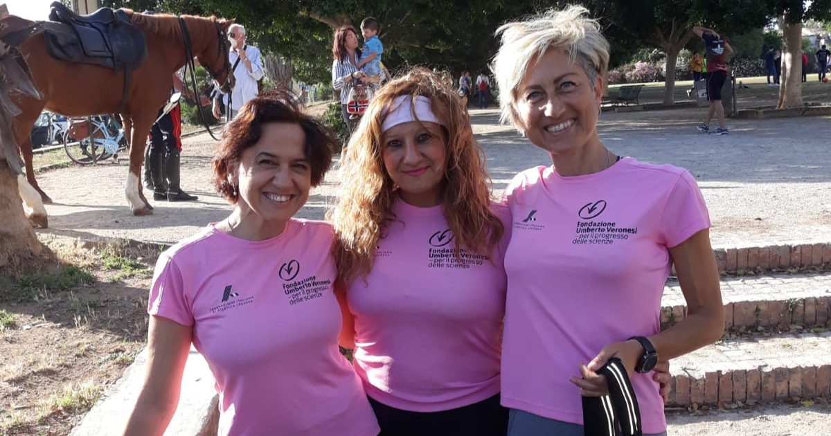 Combatto per il nostro sorriso! di Maria Rossi Combatto per il nostro sorriso! -Maria Rossi