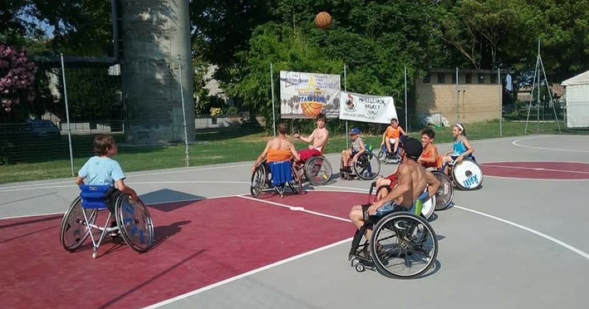 Stars Camp for Children di Basketball Stars Camp Stars Camp for Children-Basketball Stars Camp