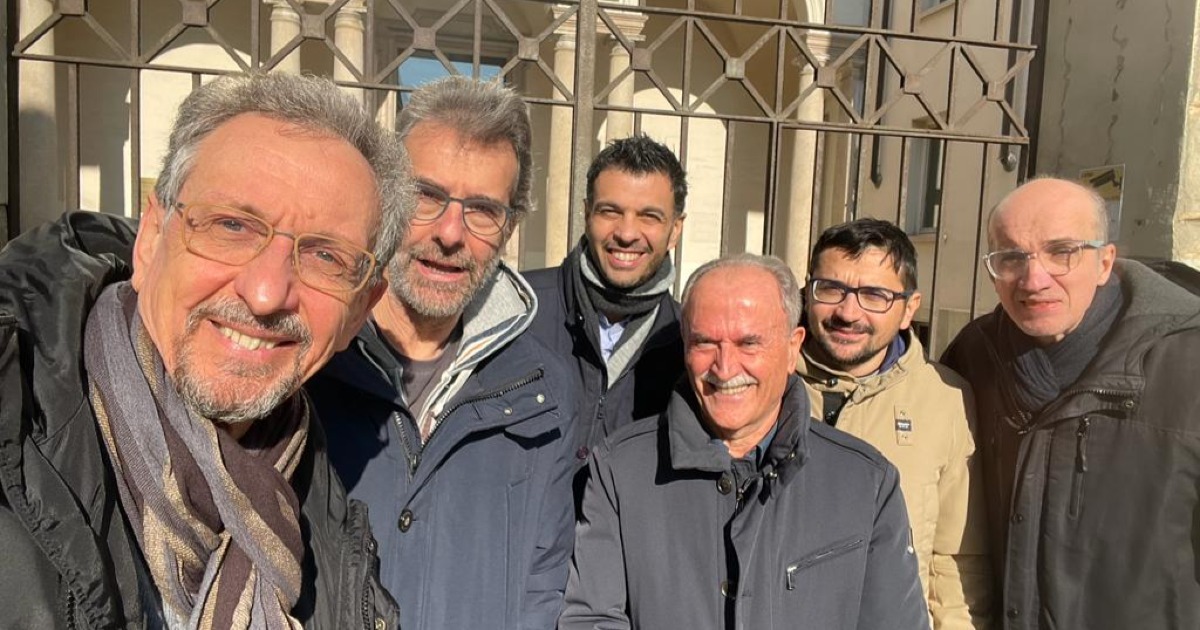 VOLEMOSE BENE di Rocco Cafarelli VOLEMOSE BENE-Rocco Cafarelli