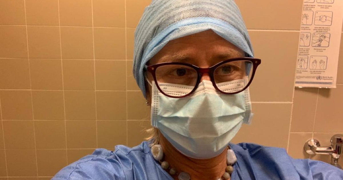 La tua mano per correre insieme-Alberto Clavarino