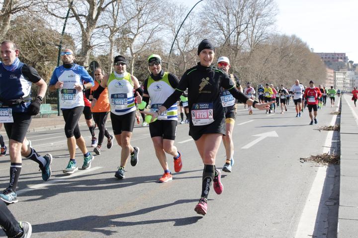 BAMBINI + SPORT = VITA! di Elena Lorati BAMBINI + SPORT = VITA!-Elena Lorati