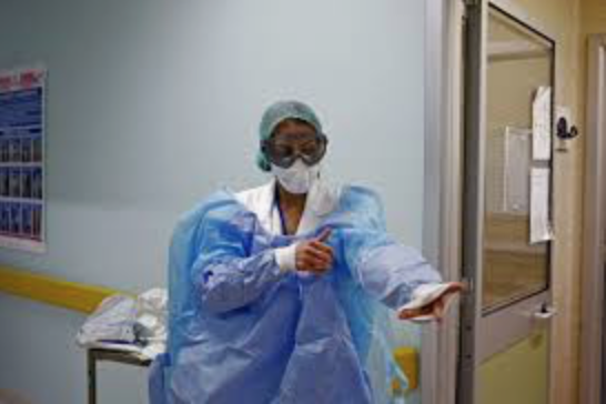 Proteggiamo medici e infermieri di Cardioteam Foundation Proteggiamo medici e infermieri-Cardioteam Foundation