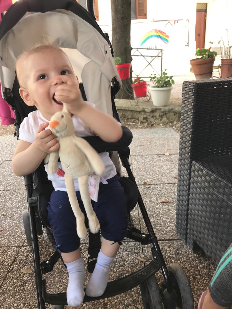 RICOMINCIAMO INSIEME....A CASA RONALD! di Fondazione Ronald McDonald Italia RICOMINCIAMO INSIEME....A CASA RONALD!-Fondazione Ronald McDonald Italia