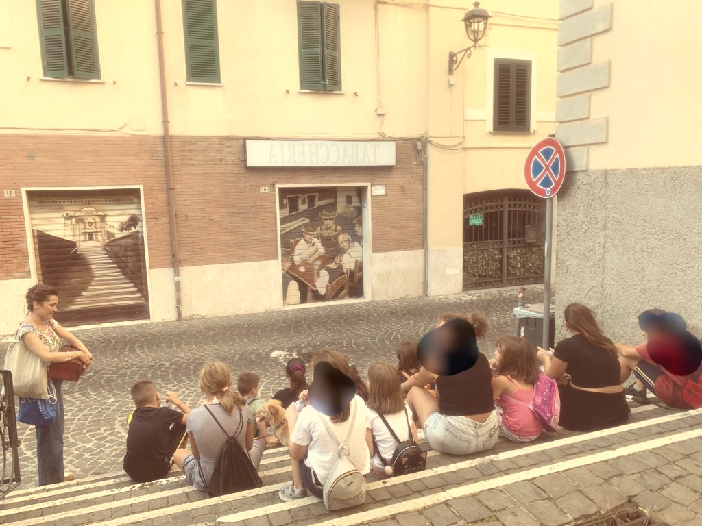 Persone e Personaggi in cerca d'autore-Un soffio d'arte