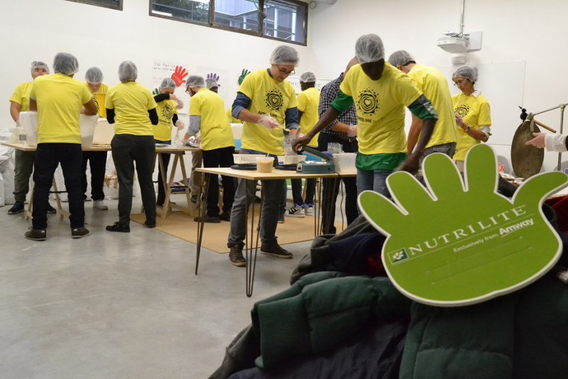 Corriamo insieme per i bambini! di NUTRILITE by Amway Corriamo insieme per i bambini!-NUTRILITE by Amway