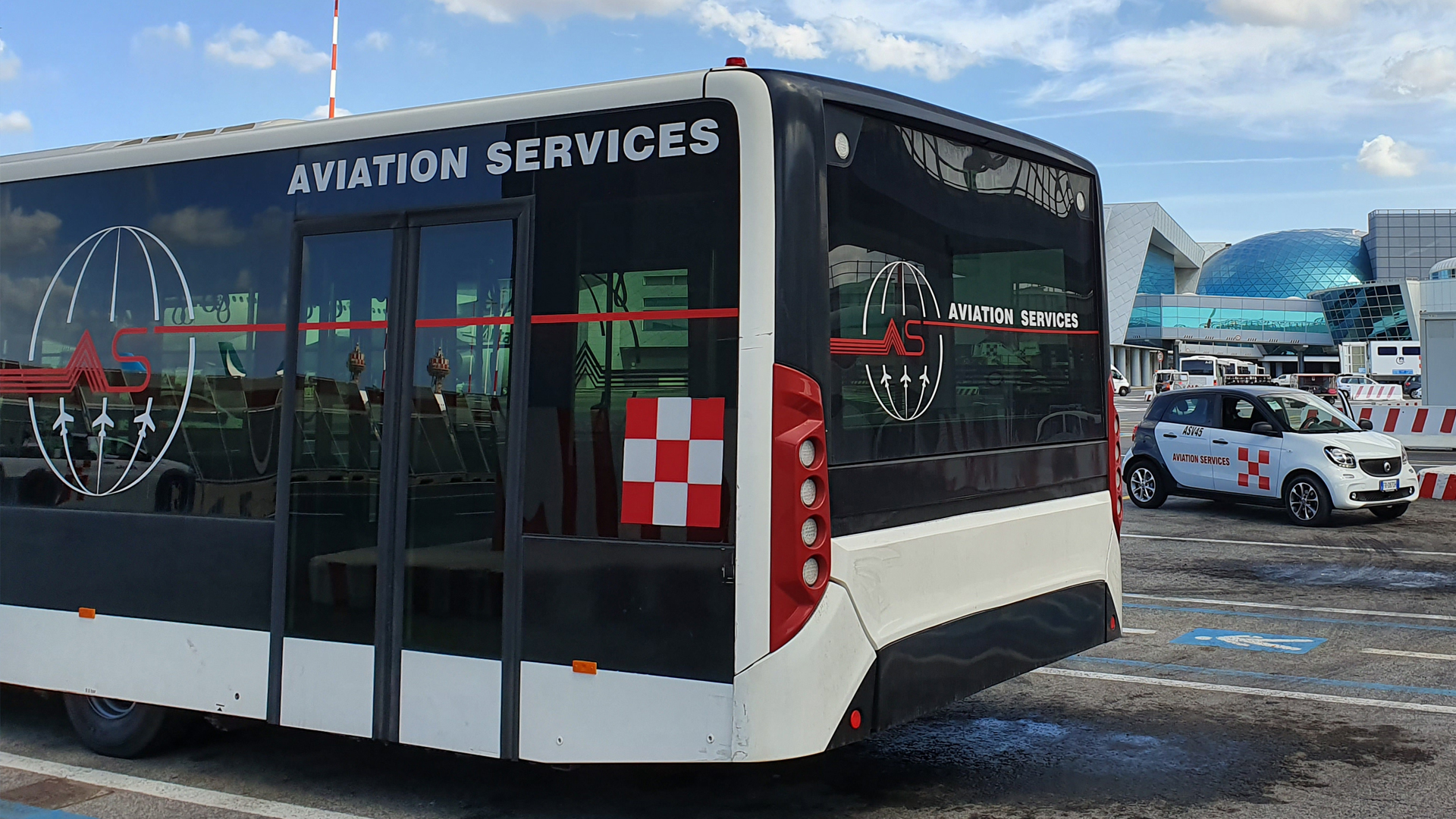 Corri con noi per Disabili No Limits! di Aviation Services Corri con noi per Disabili No Limits!-Aviation Services