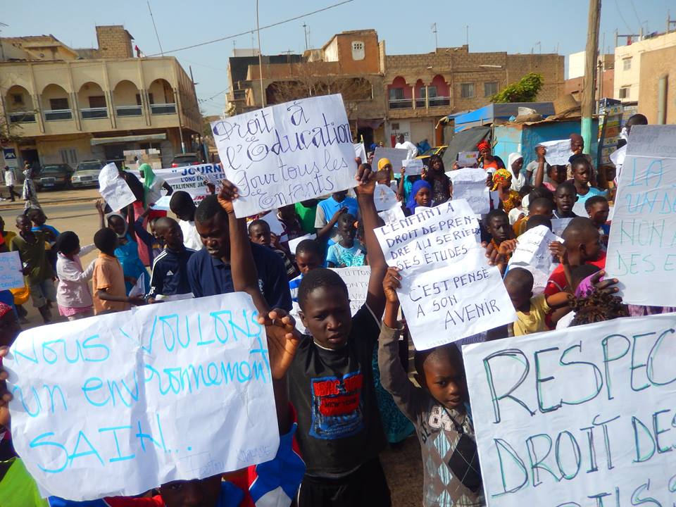 1 bambino per 1 anno di scuola!-Codoumar Rosalia Mbow
