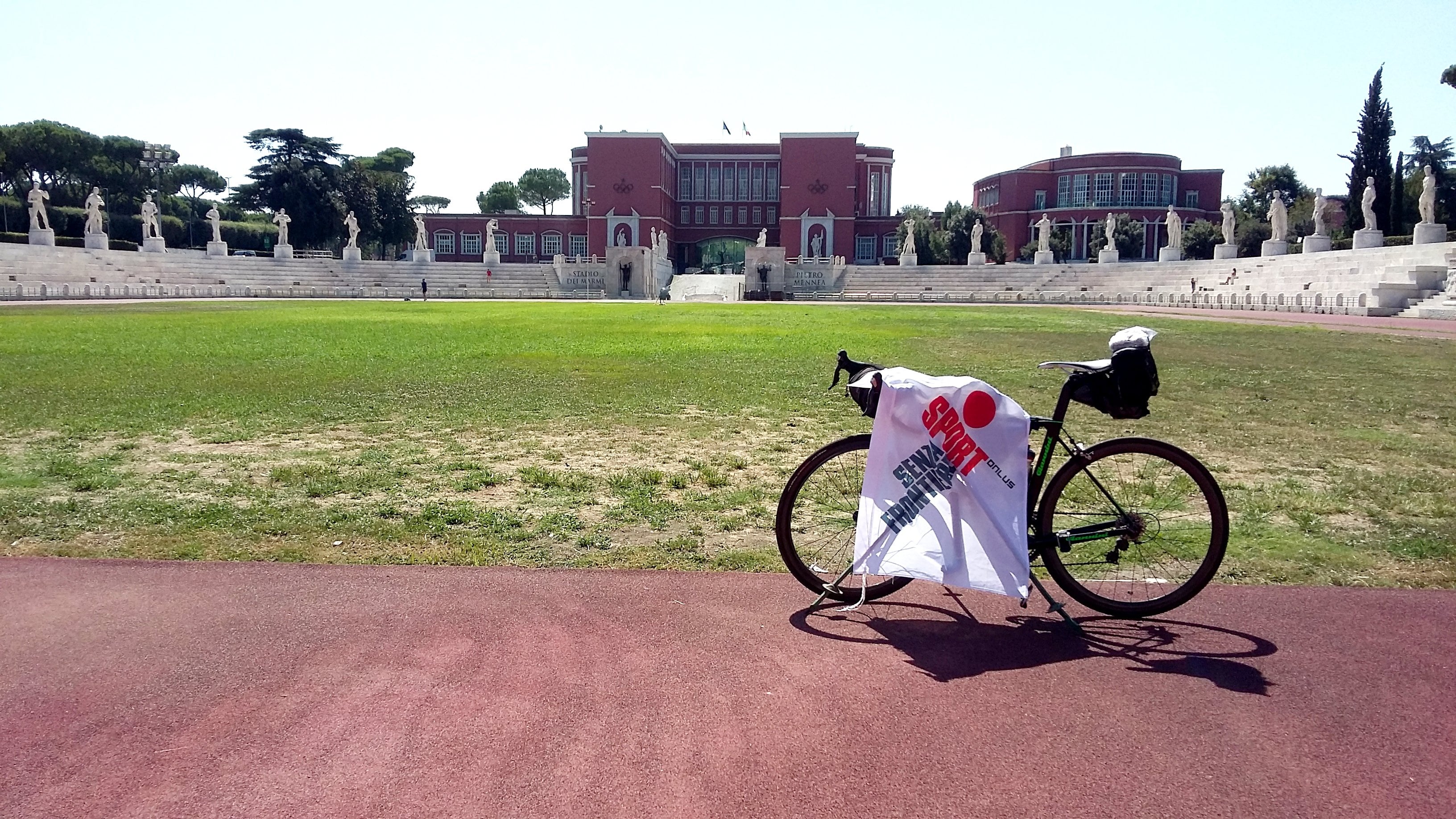 2000 km in bici per i bambini di SSF di Francesco Dell'Arso 2000 km in bici per i bambini di SSF-Francesco Dell'Arso