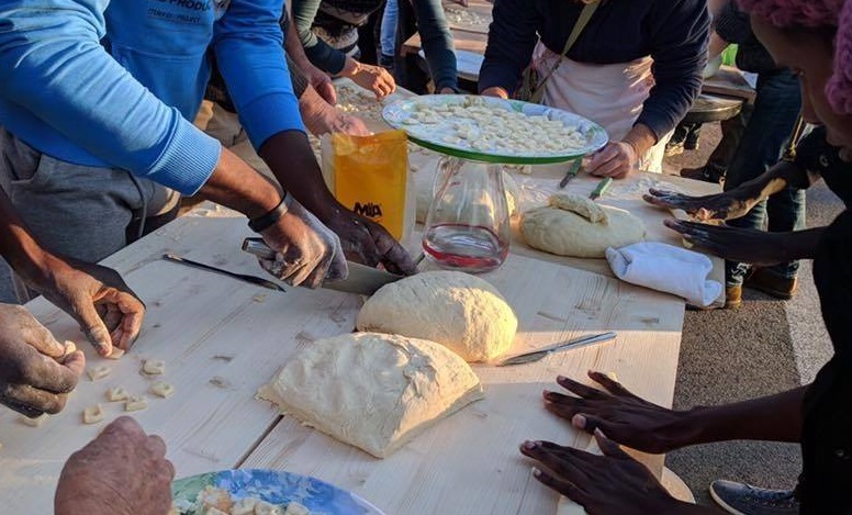 Run for jobs! di Sonia Ravera Run for jobs!-Sonia Ravera