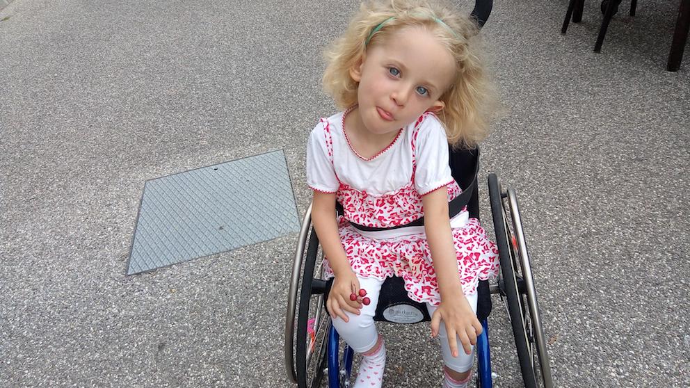 Accendi una fiaccola di Maurizio Riccio Accendi una fiaccola-Maurizio Riccio