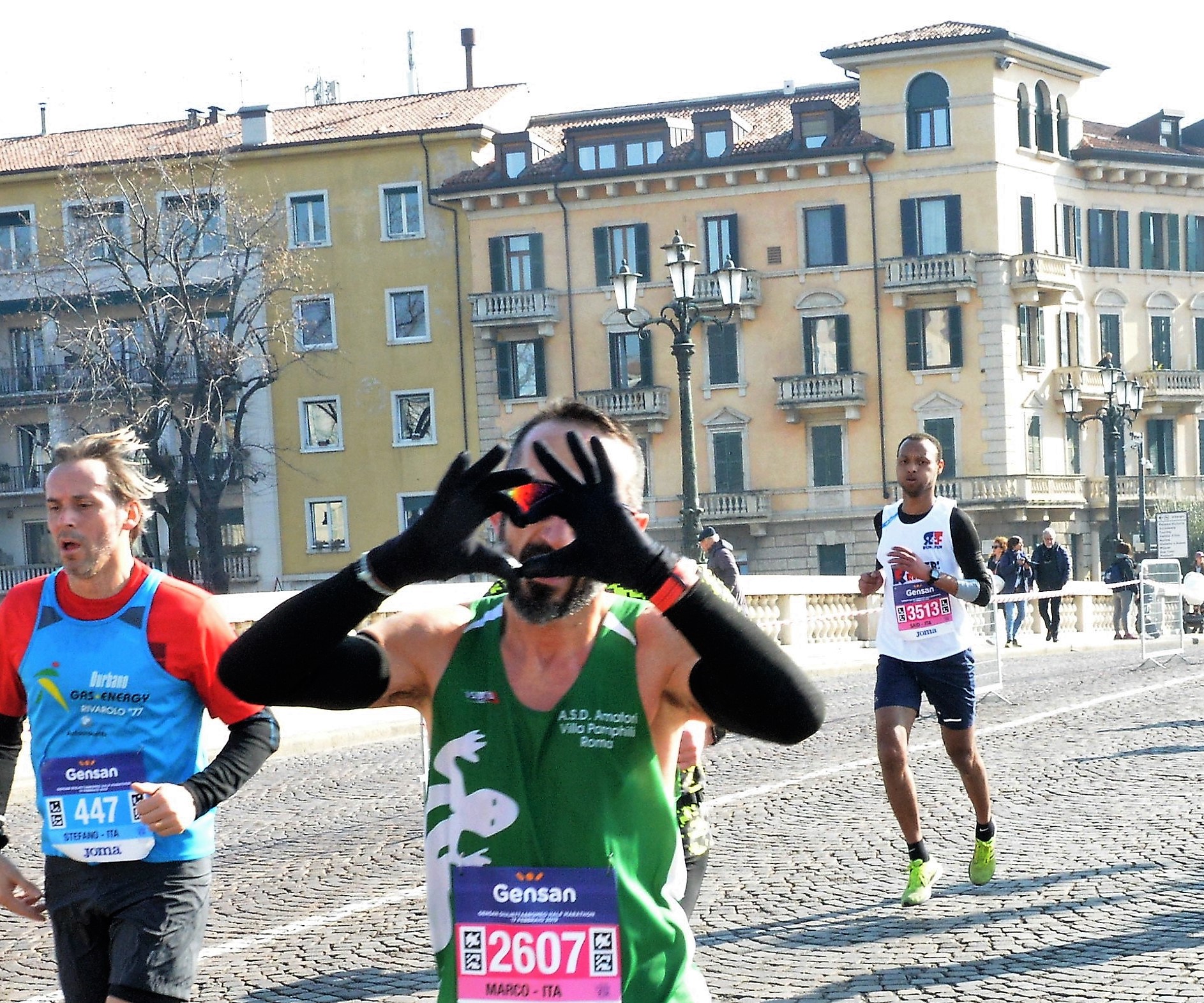 Sorriso? Una curva che raddrizza tutto-Marco Visconti