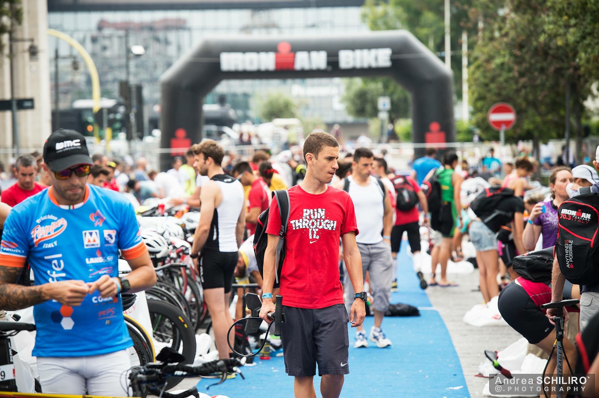 Per una finish line piena di sorrisi! di Riccardo Costagliola di Polidoro Per una finish line piena di sorrisi!-Riccardo Costagliola di Polidoro