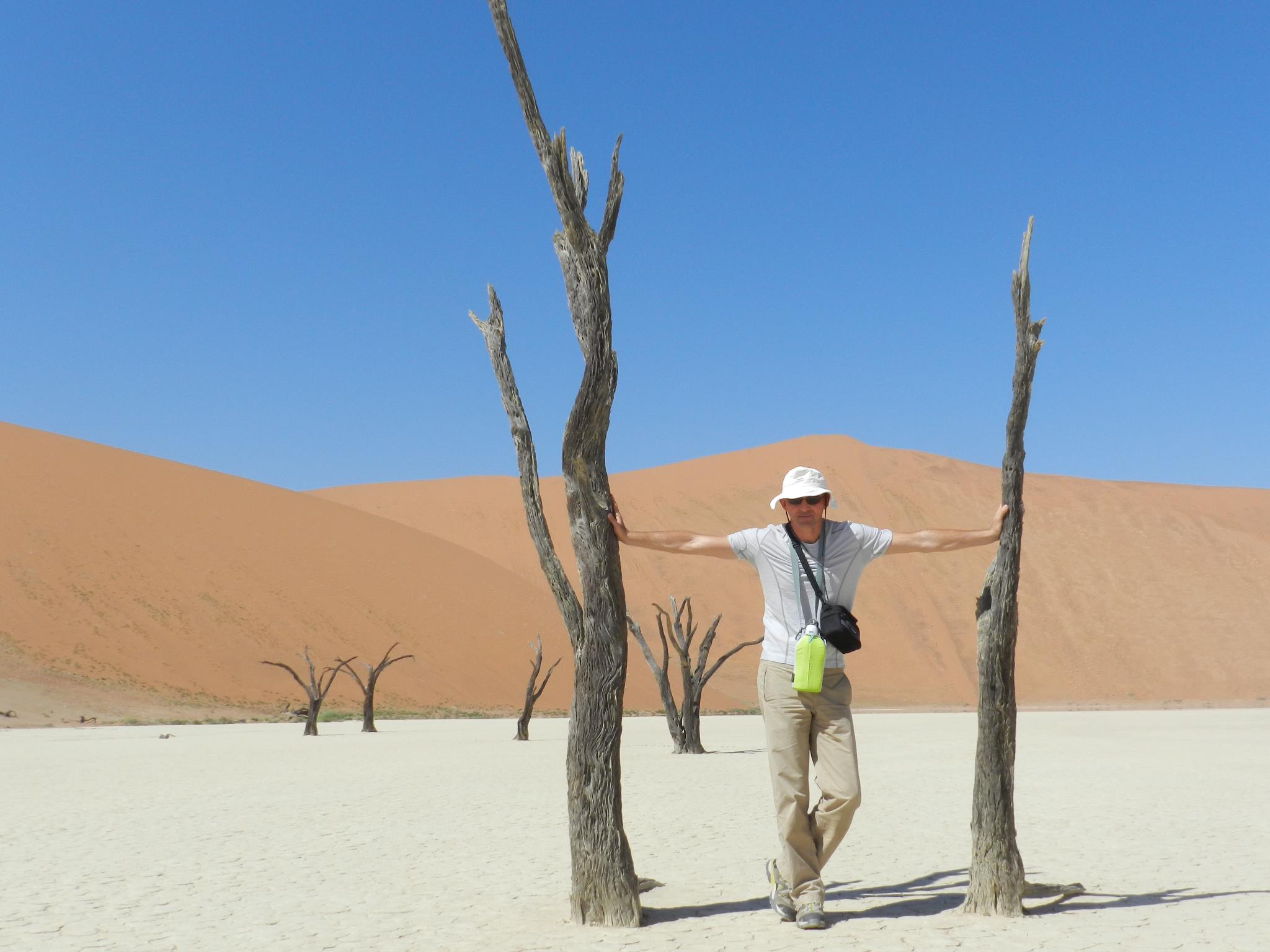 la mano che ti accompagna al traguardo di salvatore sanfilippo la mano che ti accompagna al traguardo-salvatore sanfilippo