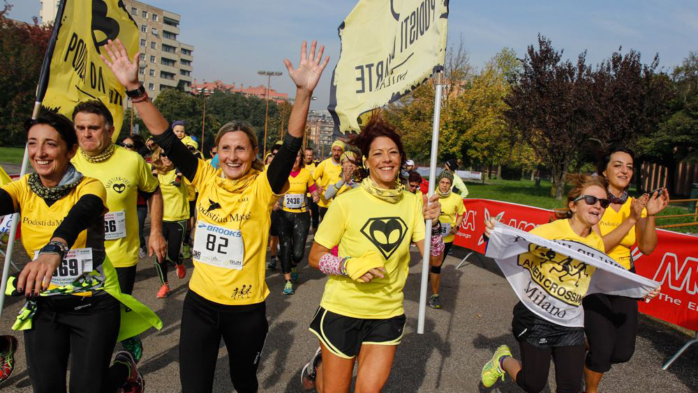 FOLLOW THE YELLOW. FOLLOW SUPERLU.-Lucrezia Alfieri