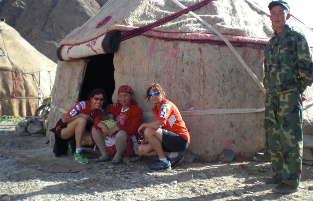 INSIEME CorriamoInRosaPer LA RICERCA-Maria Luisa Malvestiti