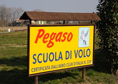 Scuola di volo PEGASO Campolongo