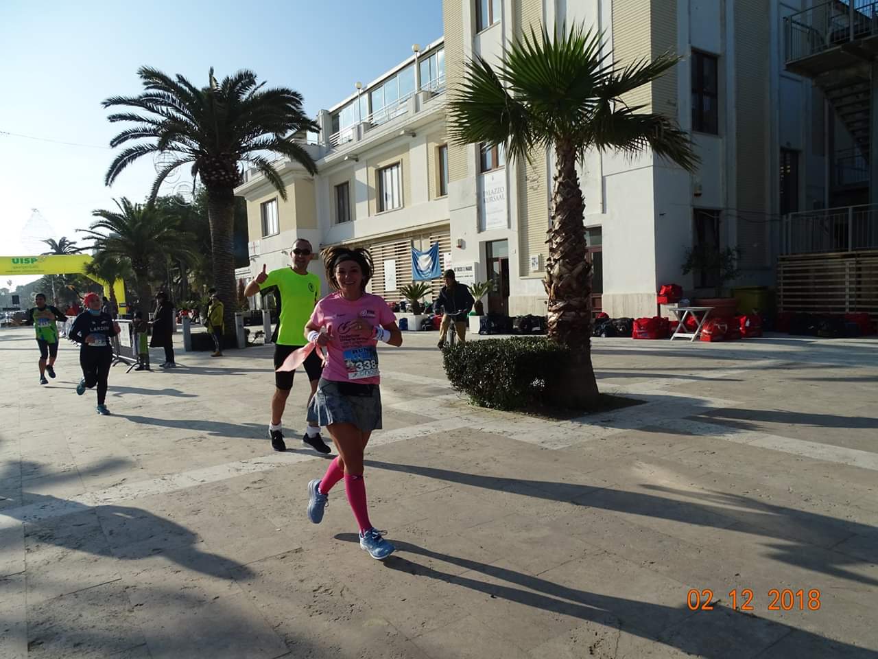 Corri anche tu, per un futuro in rosa! di Roberta Giammara Corri anche tu, per un futuro in rosa!-Roberta Giammara