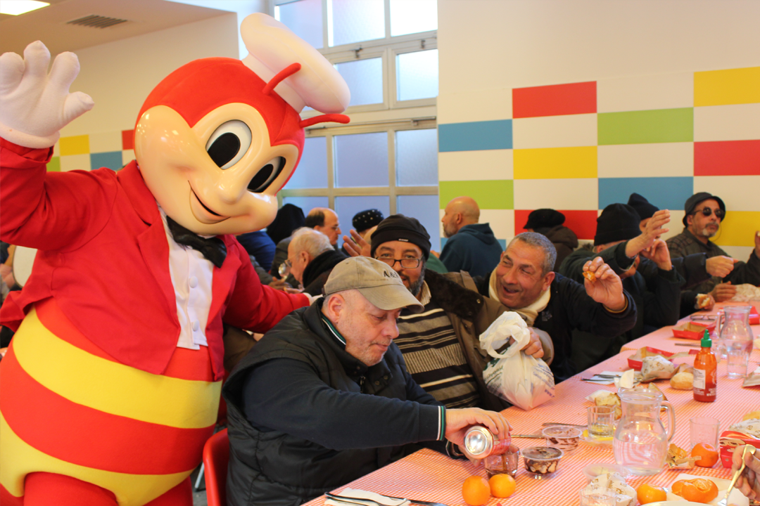 Jollibee run for #PartiColPiedeGiusto! di Abegail Cariaga Reyes Jollibee run for #PartiColPiedeGiusto! -Abegail Cariaga Reyes