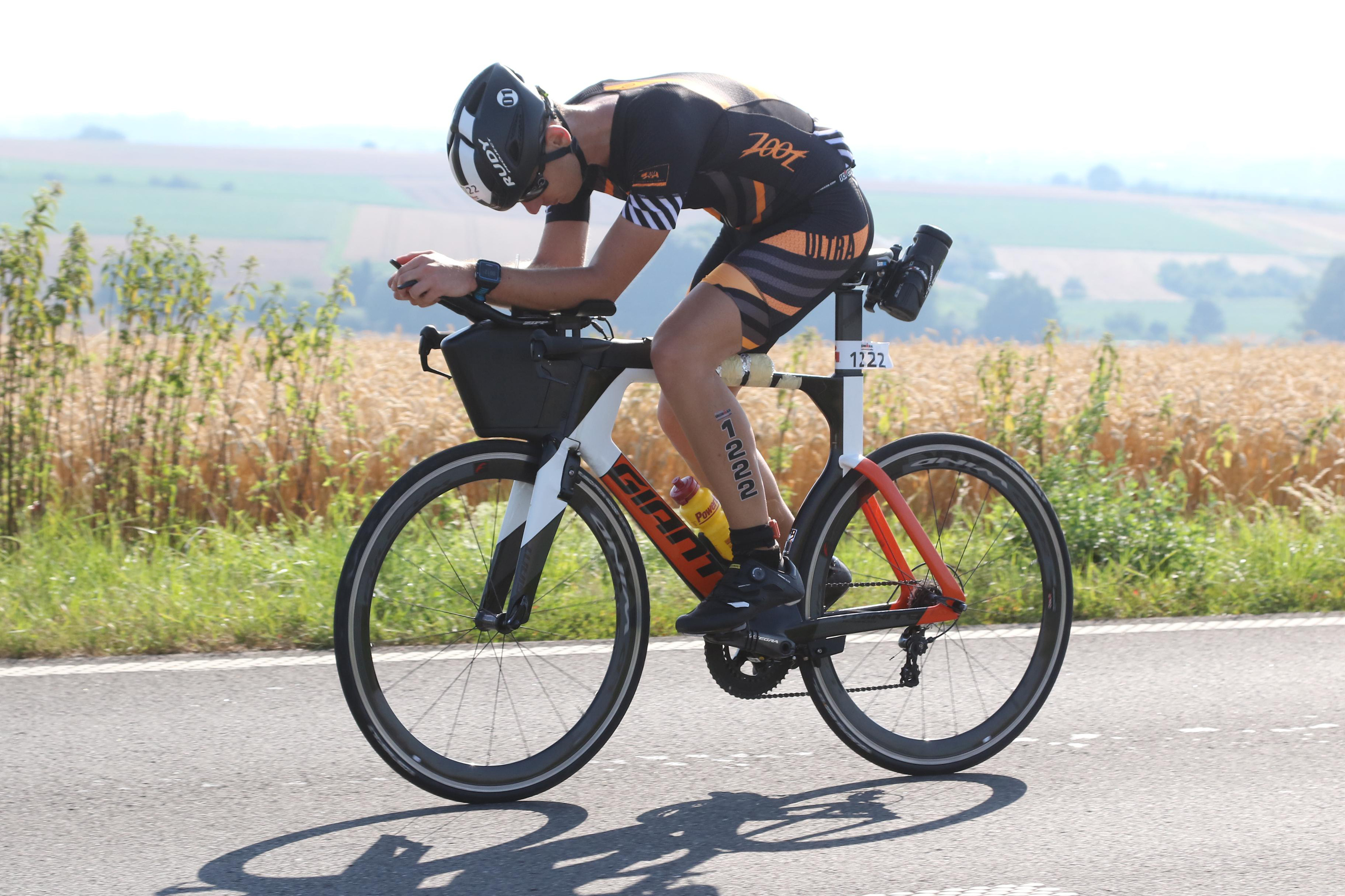 Per una finish line piena di sorrisi! di Riccardo Costagliola di Polidoro Per una finish line piena di sorrisi!-Riccardo Costagliola di Polidoro