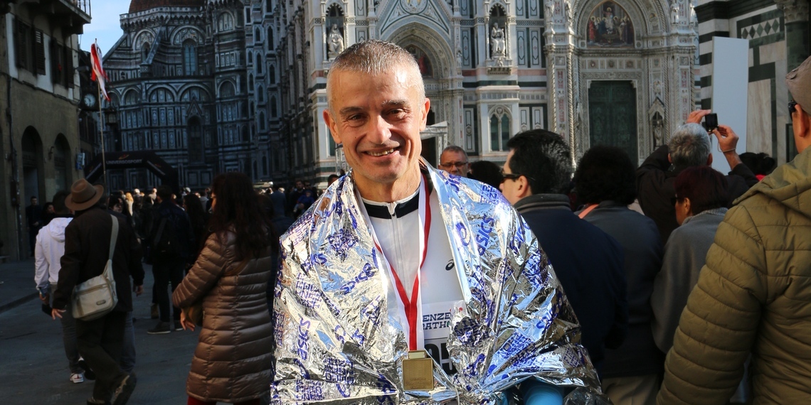 Un abbraccio a quattro zampe-Donato Brandolini