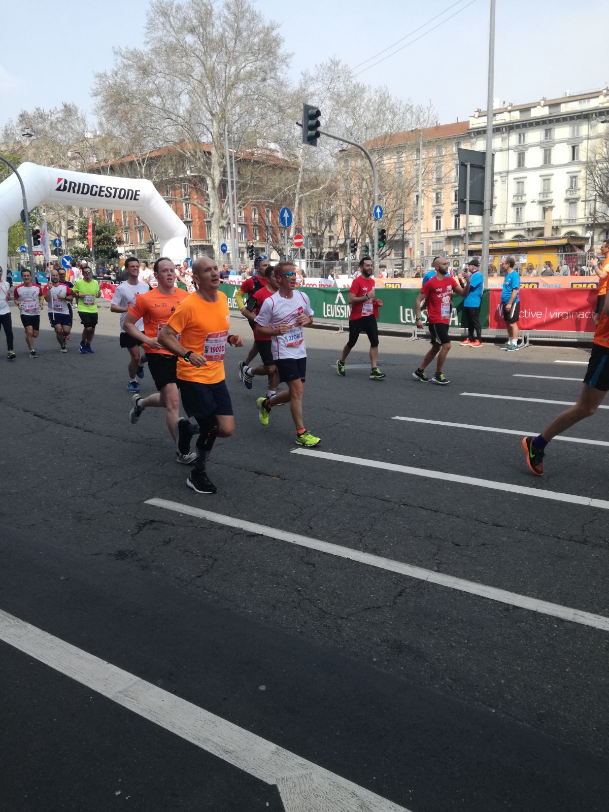 Leggendo... diventeremo leggenda! di Alessandro Valtolina Leggendo... diventeremo leggenda!-Alessandro Valtolina