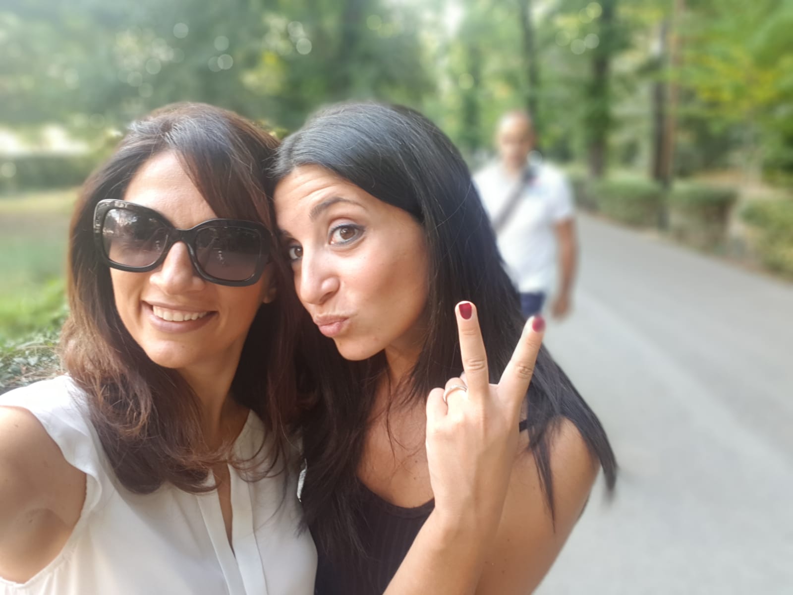 Nel dubbio...corri! di Lucrezia Perfetti Nel dubbio...corri!-Lucrezia Perfetti