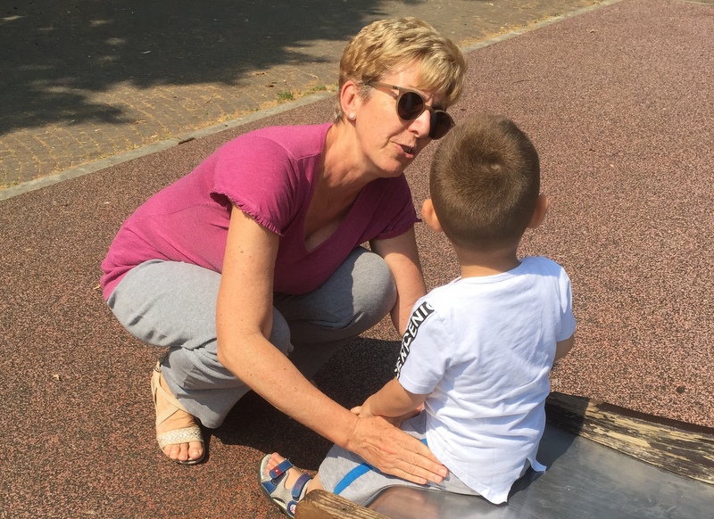 QUATTRO RUOTE PER DIECI.....-Enrica Carla Gironi