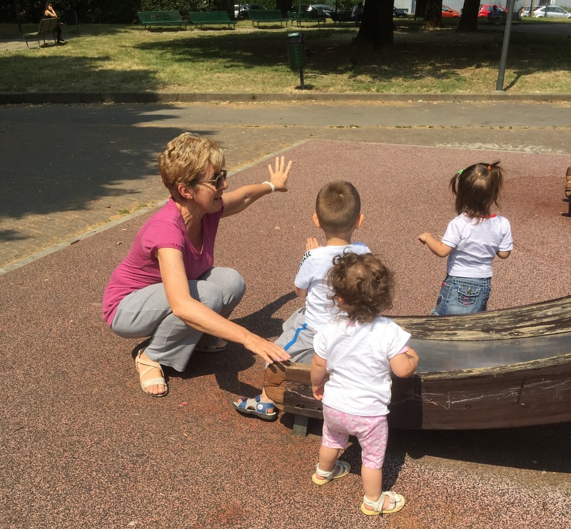 QUATTRO RUOTE PER DIECI.....-Enrica Carla Gironi