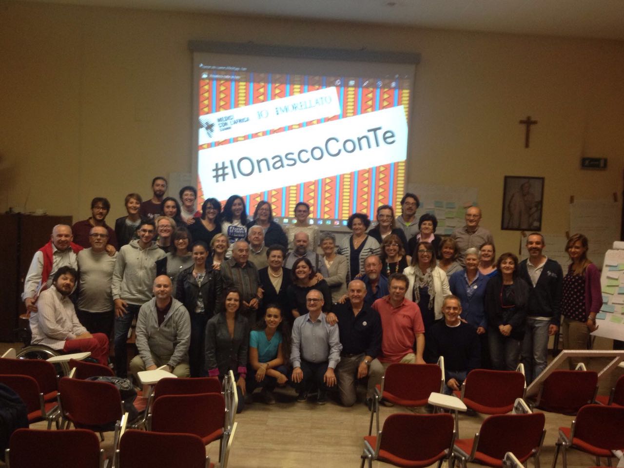 STRETTI IN UN ABBRACCIO!-Giulia  D'Amico