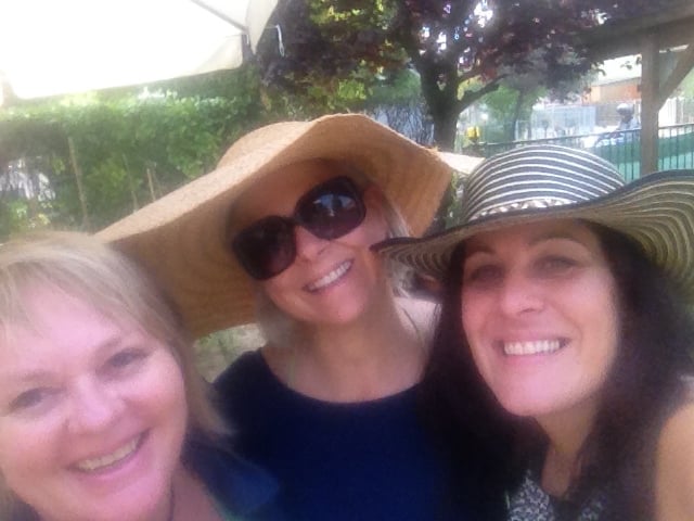 DONNE PER LE DONNE di Serenella Sabbion DONNE PER LE DONNE-Serenella Sabbion