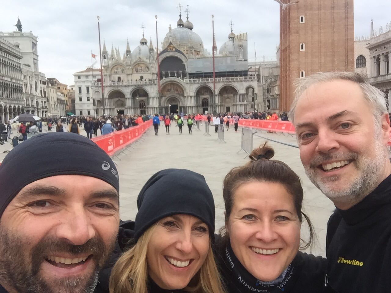 Isidori alla VeniceMarathon con Runnher-Christian W