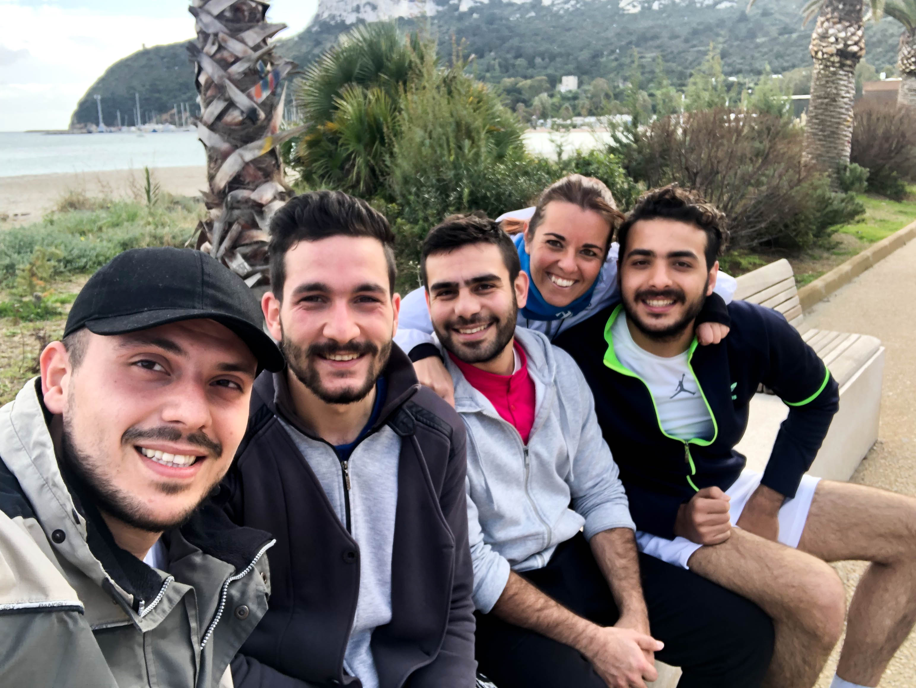 For Siria For Perù di Titti, Vale, Giuli e Ale For Siria For Perù-Titti, Vale, Giuli e Ale