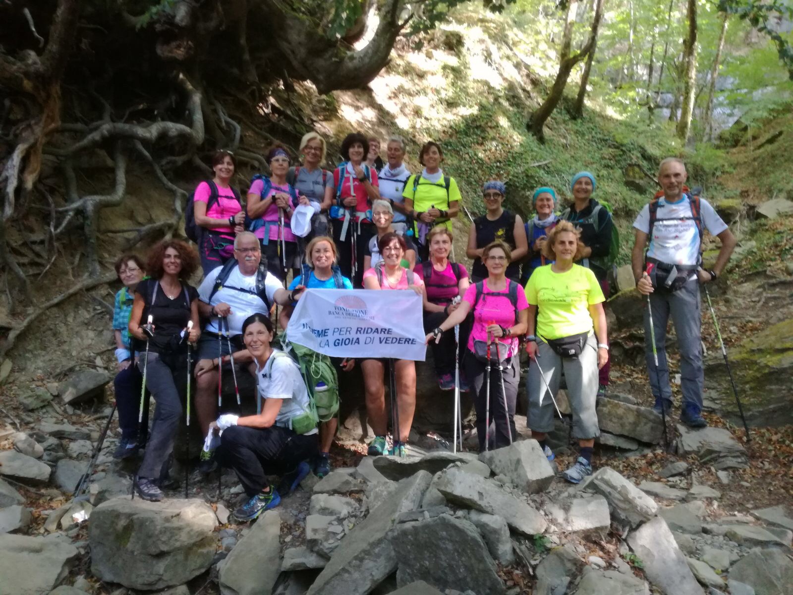 In Cammino con nuovi occhi-Nordicwalkinitaly .