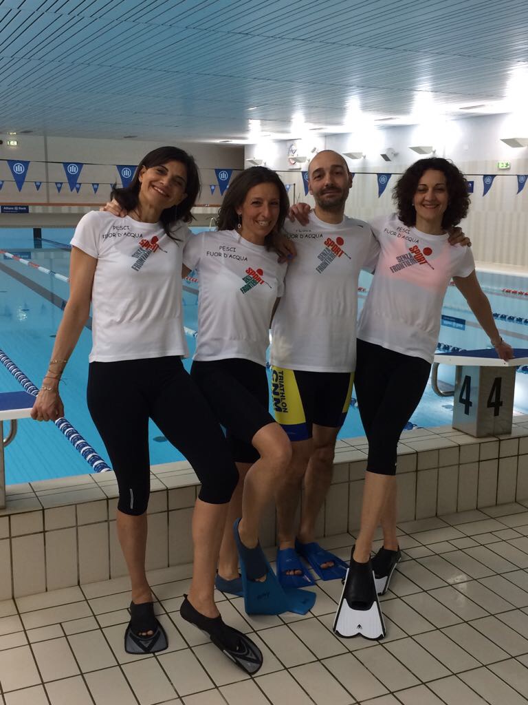 VIA LE PINNE...INDOSSIAMO LE SCARPE-Cristiana Rossi