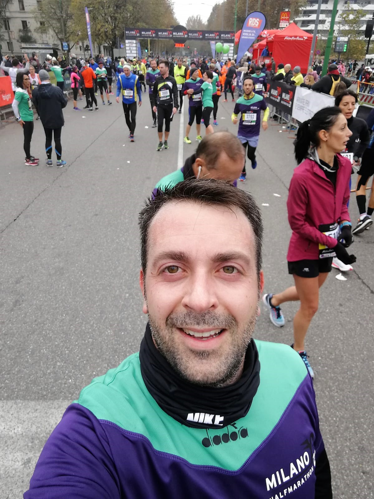 Fratelli&Co in corsa per la vita di Marina De Bonis Fratelli&Co in corsa per la vita-Marina De Bonis