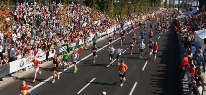 Tom runs for special needs! di Tom Guzowski Tom runs for special needs!-Tom Guzowski