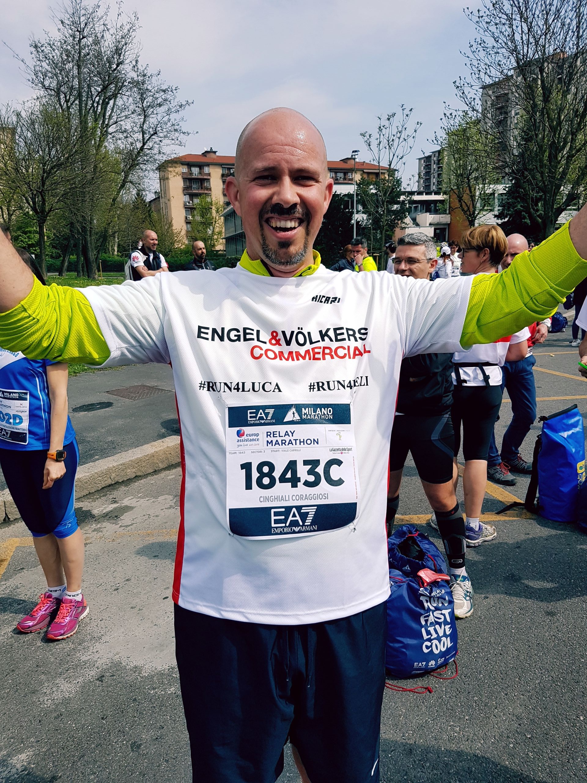 Corri con TCC per far del bene! di Luca Bavastro Corri con TCC per far del bene!-Luca Bavastro