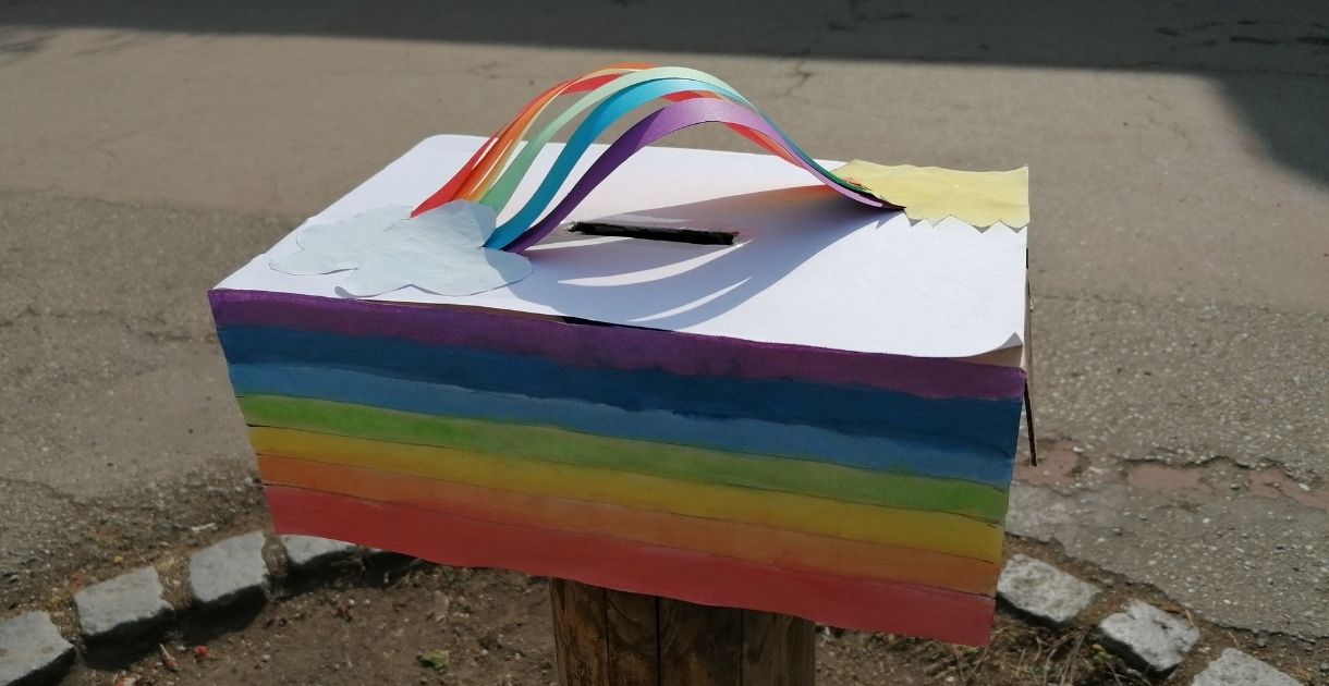 La 2^A porta la pace di Elisa Rosso La 2^A porta la pace-Elisa Rosso