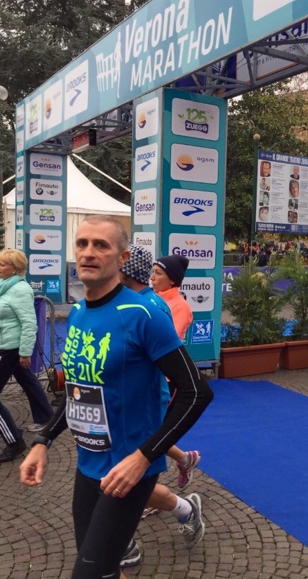 Beati gli ultimi di Luigi, Piero, Sonia e Cinzia Beati gli ultimi-Luigi, Piero, Sonia e Cinzia