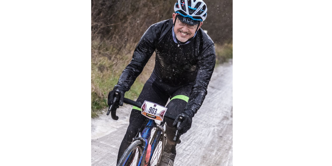 Pedalo per difendere le Donne di Stefano Longhini Pedalo per difendere le Donne-Stefano Longhini