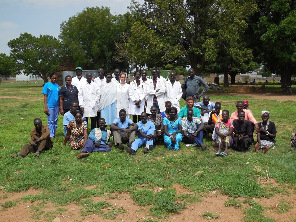 Con Needle e CCM per l'Etiopia di Luca Cacciotella Con Needle e CCM per l'Etiopia-Luca Cacciotella