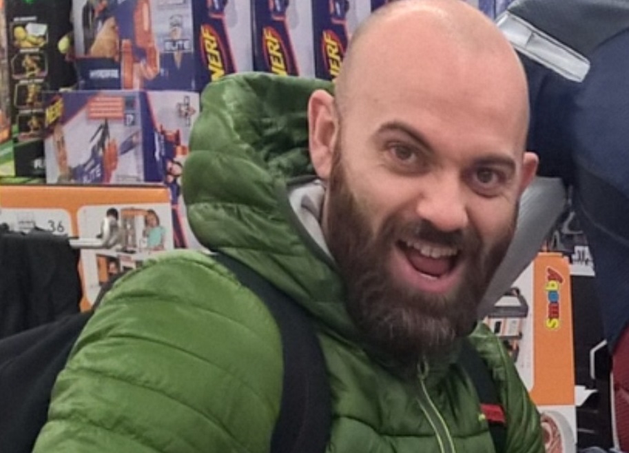 Guardateci bene di Sarka, Riccardo, Angelica, Paolo Guardateci bene-Sarka, Riccardo, Angelica, Paolo