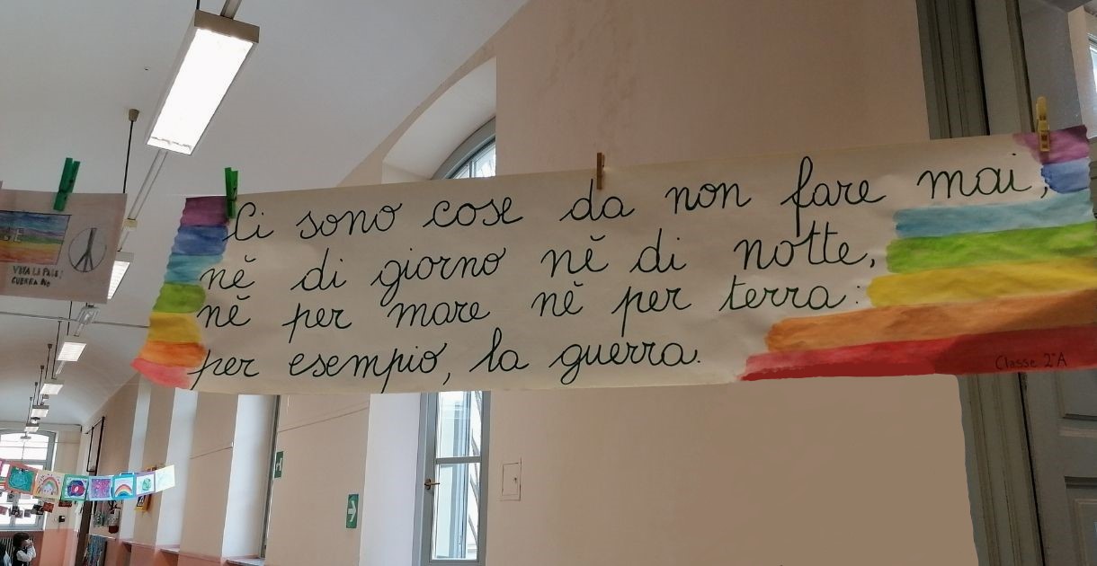 La 2^A porta la pace di Elisa Rosso La 2^A porta la pace-Elisa Rosso