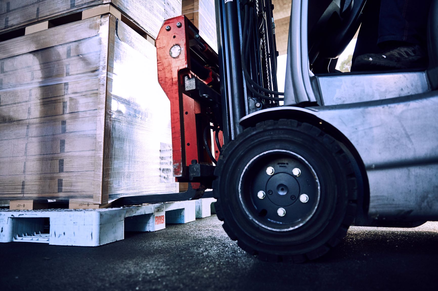 Manuex corre per la Domus Laetitiae di Manuex Srl Manuex corre per la Domus Laetitiae-Manuex Srl