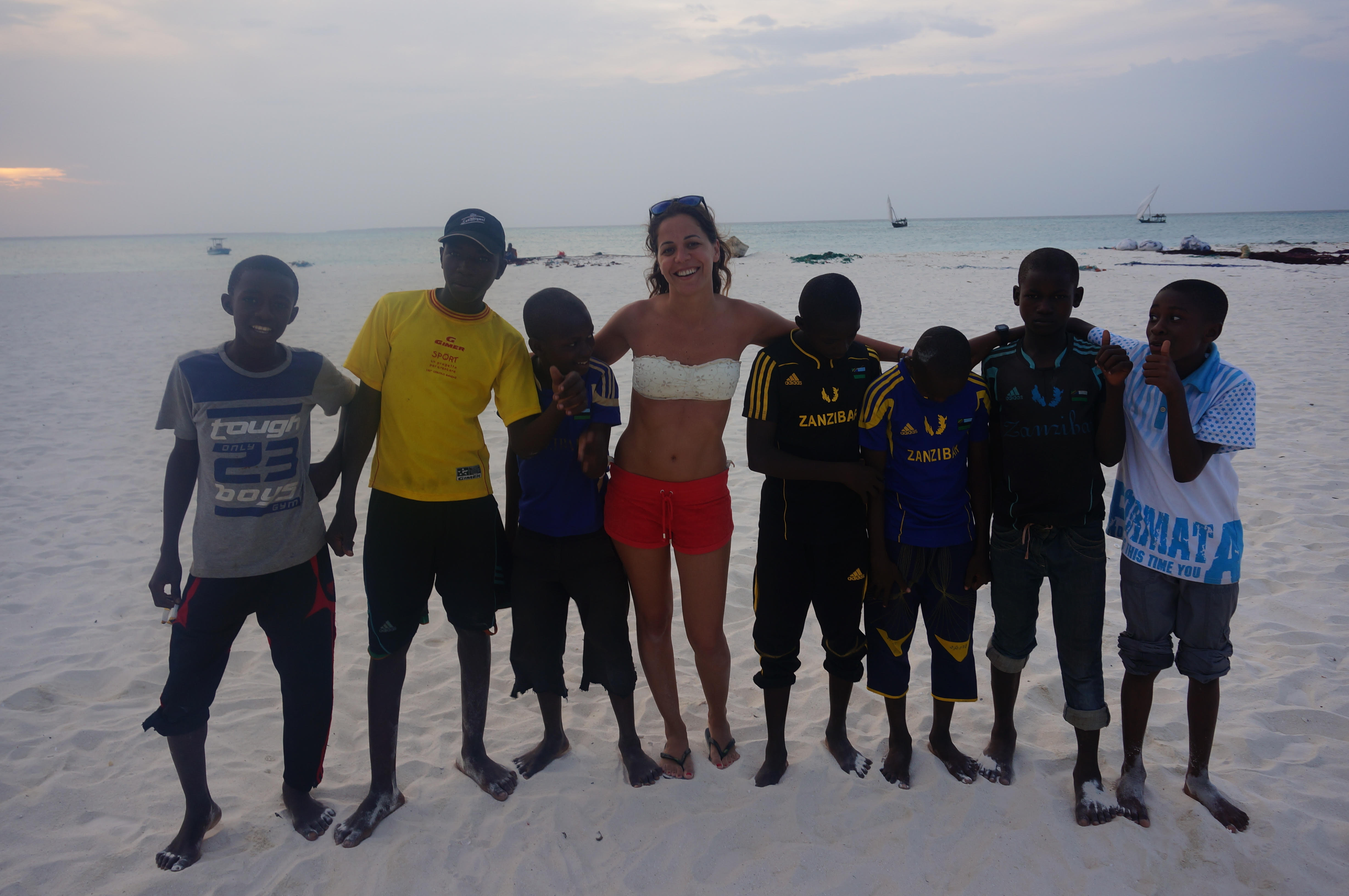 I bimbi di Zerosei hanno bisogno di te di Nicoletta Curcio I bimbi di Zerosei hanno bisogno di te-Nicoletta Curcio