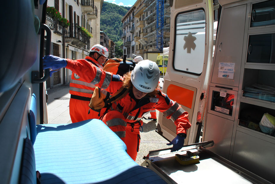 NOI CI SIAMO - Contro il Coronavirus-CROCE AZZURRA ODV