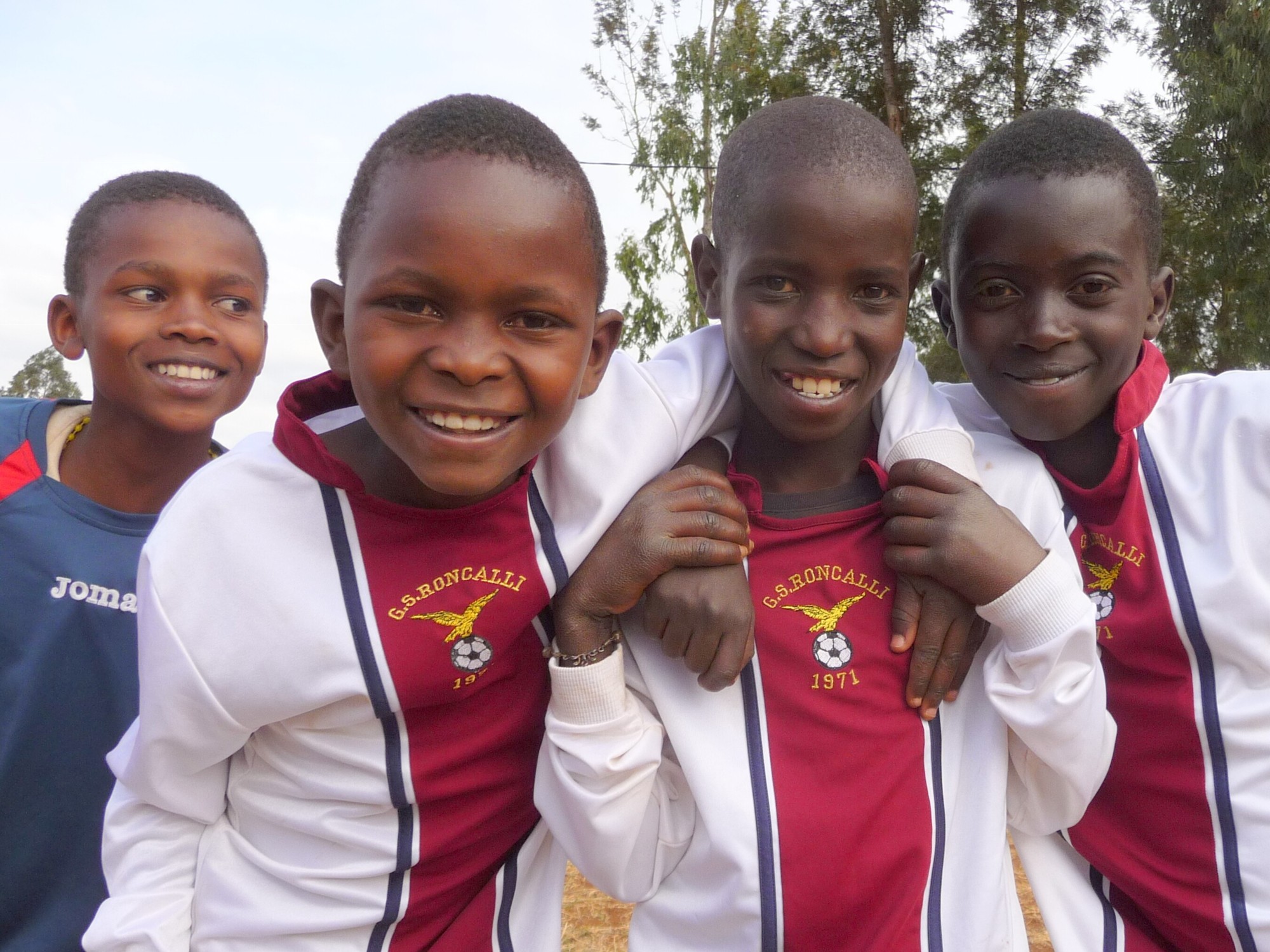 Un GOAL per i bimbi del Kenya di Goal Give a Smile Un GOAL per i bimbi del Kenya-Goal Give a Smile