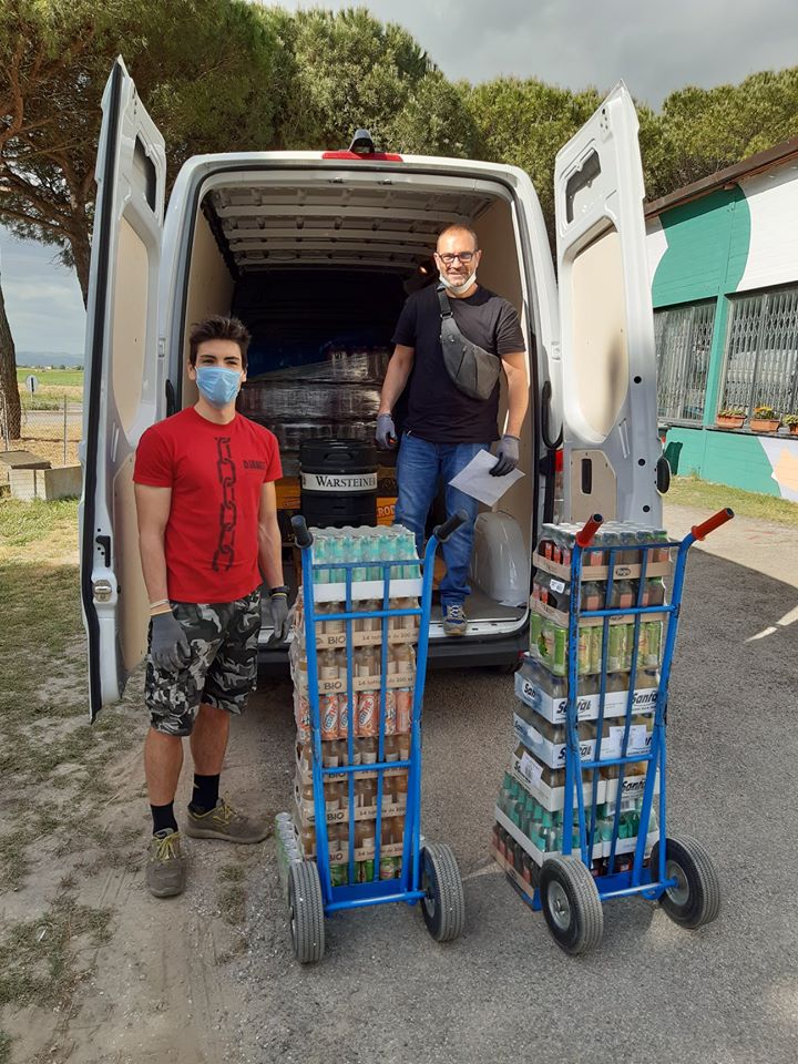 Una Piazza per il Bene Comune di Mensa Amica e Coord. Volontariato Cervia Una Piazza per il Bene Comune-Mensa Amica e Coord. Volontariato Cervia